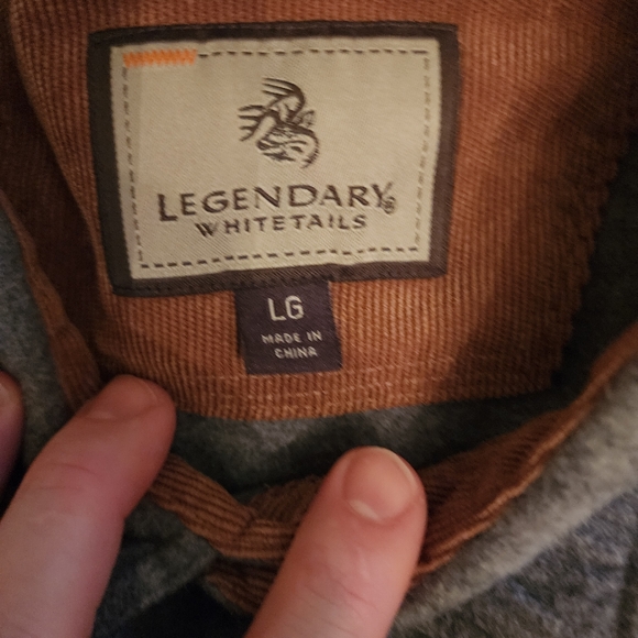 Long sleeve button down - Picture 2 of 2